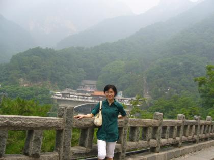点击查看原图 梁美艳 生活照.JPG
